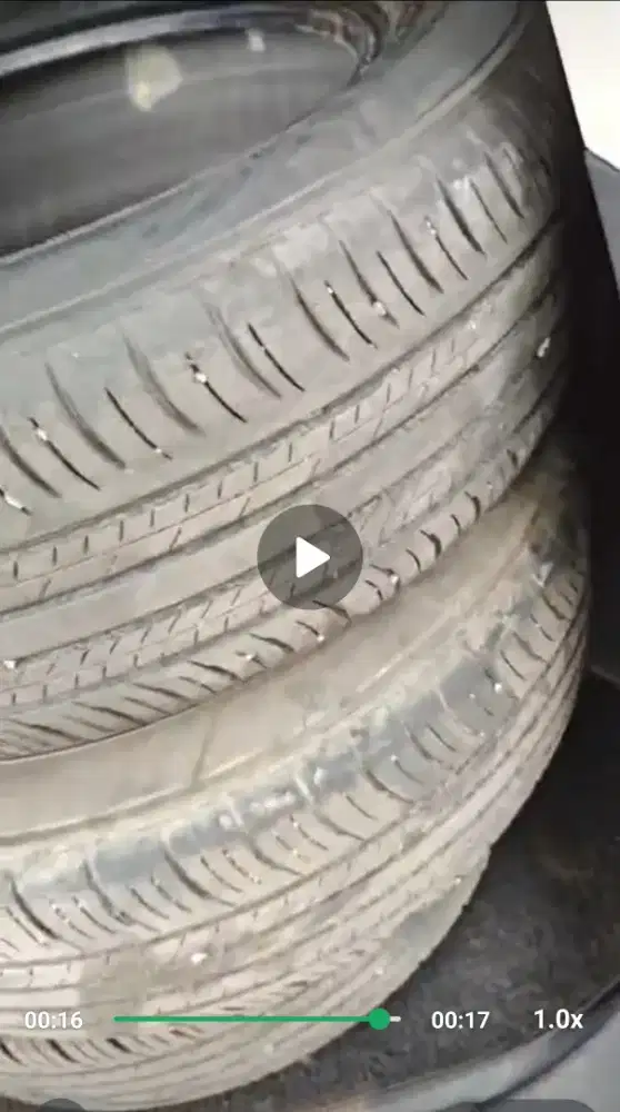 Ban DUNLOP Ring 17 215/60