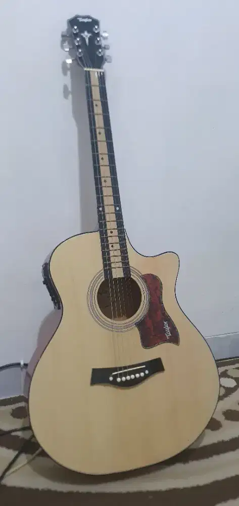 Jual Gitar Merk Taylor