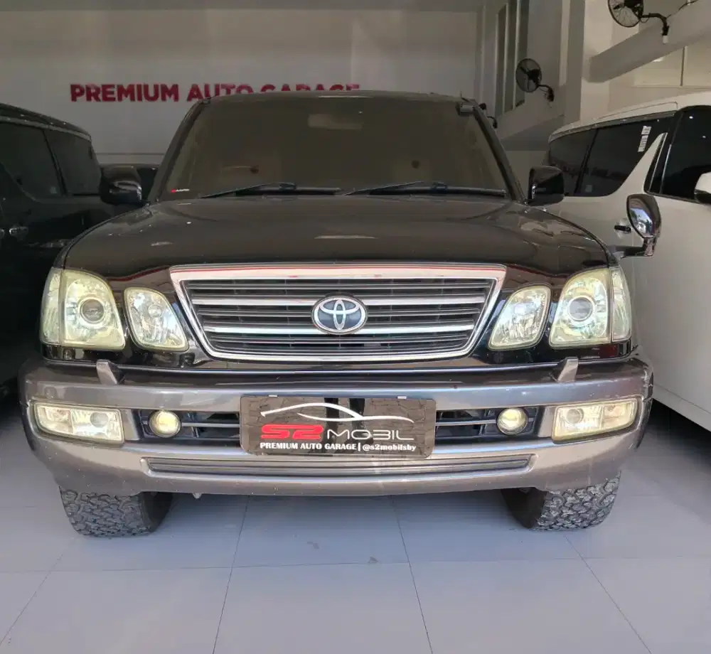 Toyota Cygnus 4,7 At 2003 Bensin