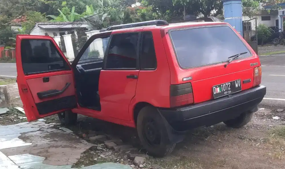 Fiat Uno 70 SL 1299 cc