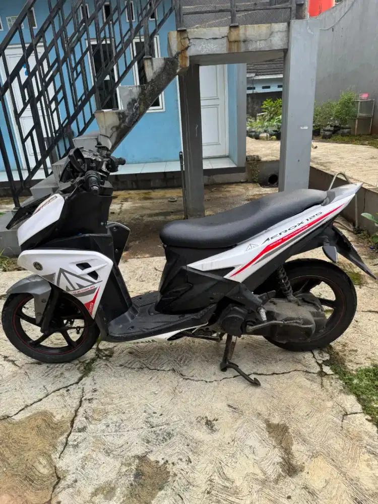 Dijual Cepat! Aerox (gen 1) 125cc