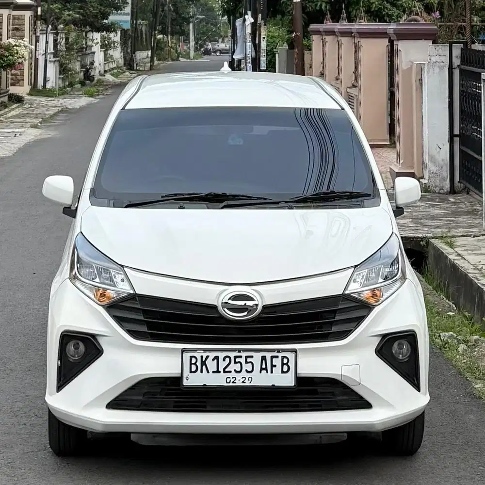 Daihatsu Sigra M 1.0 Manual 2023