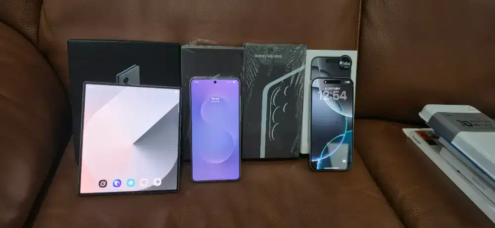 Samsung Z Fold 6 512GB Silver Fungsi 100% Normal 98%Like New