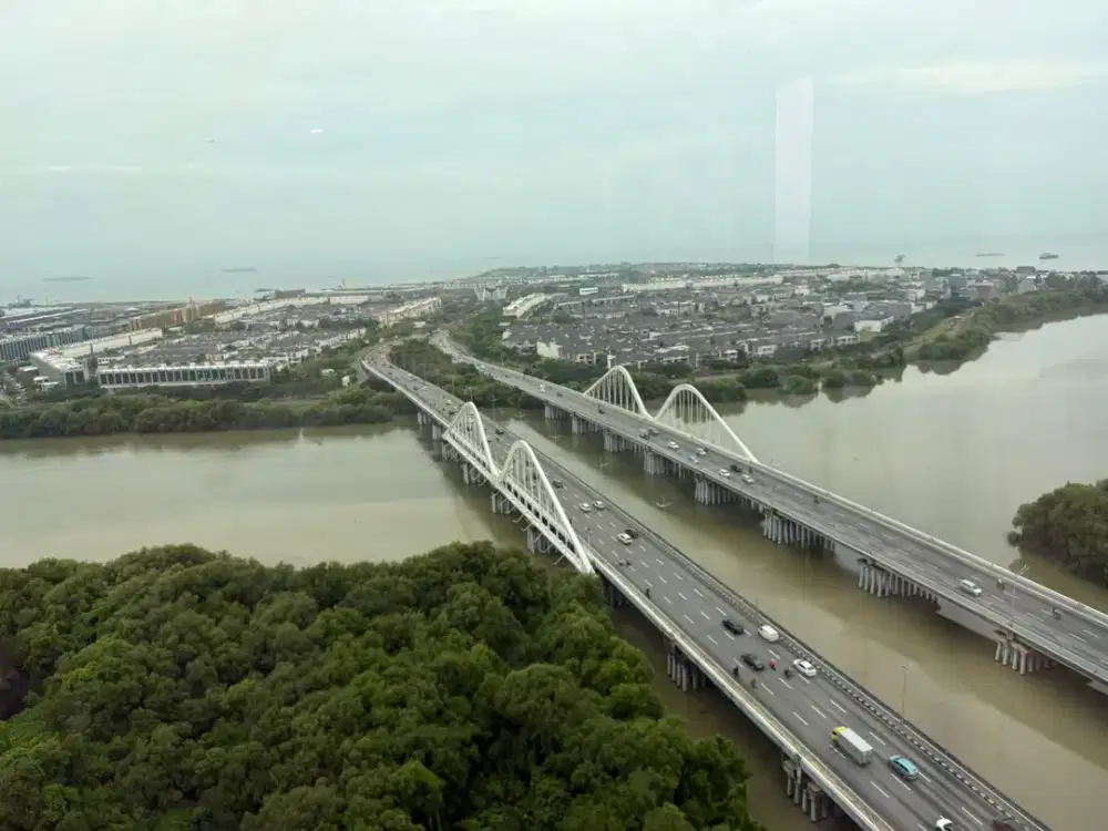 FOR RENT Gold Coast Office Tower PIK – Kantor Premium di Kawasan Bisnis Paling Berkembang