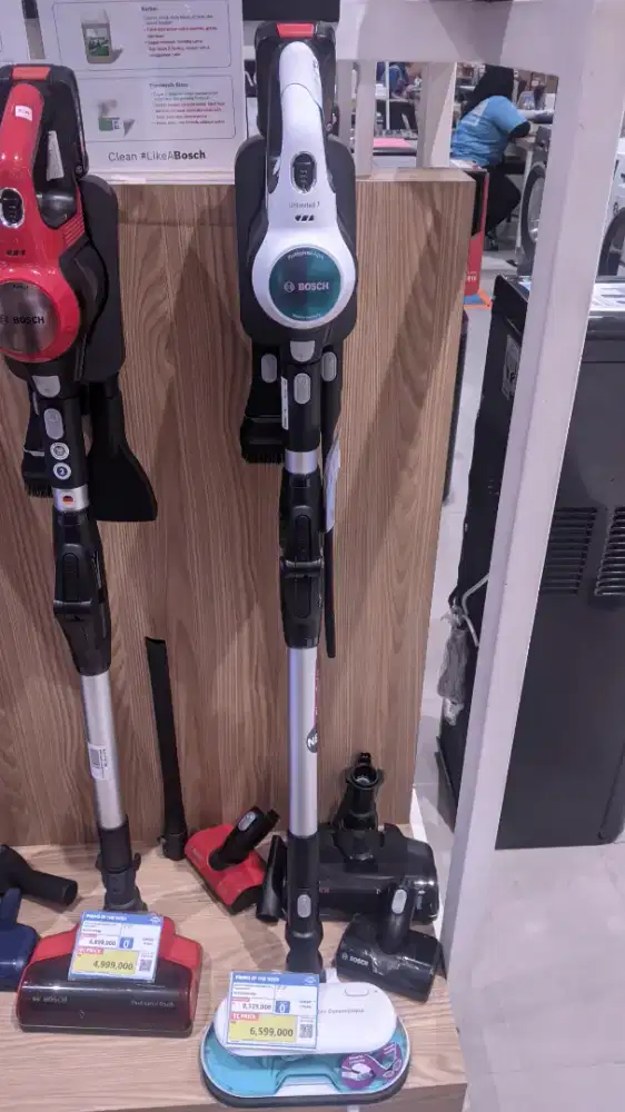 BOSCH CORDLESS VACUUM 2 IN 1 AQUA WHITE