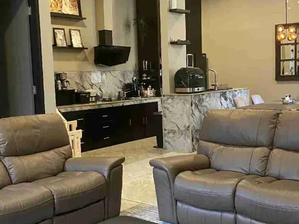 Rumah AETHER GREENWICH BSD 3 Lantai Full Renovasi semi furnished