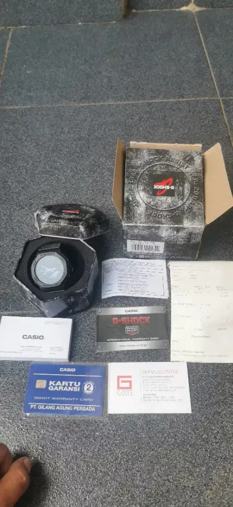 Casio g shock ga 2100