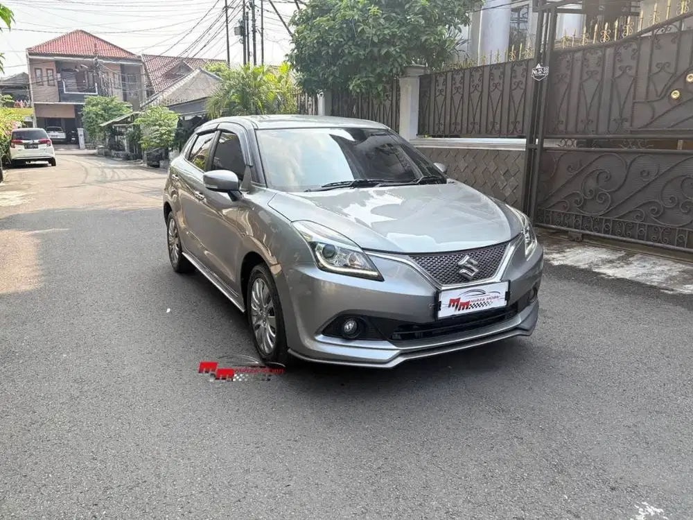 Suzuki Baleno Hatchback  1.4 AT 2018 Abu-Abu