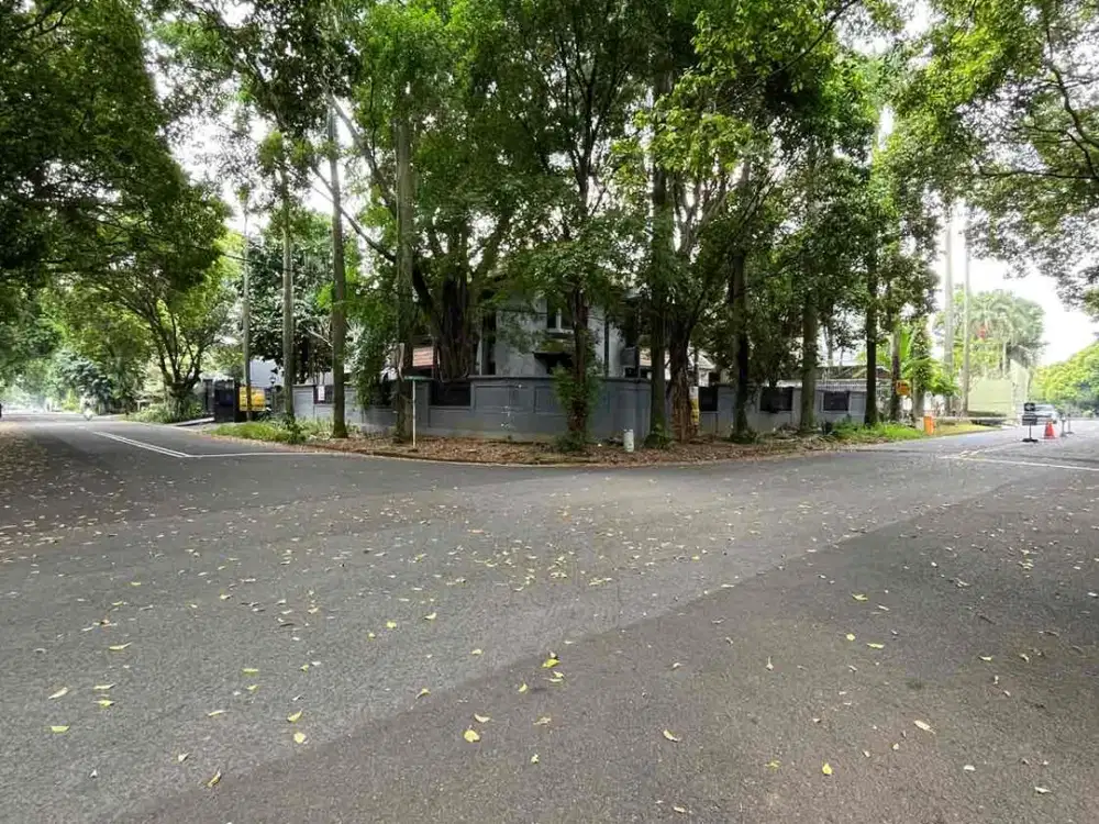 Dijual rumah harga dkt Njop prime area di pondok indah