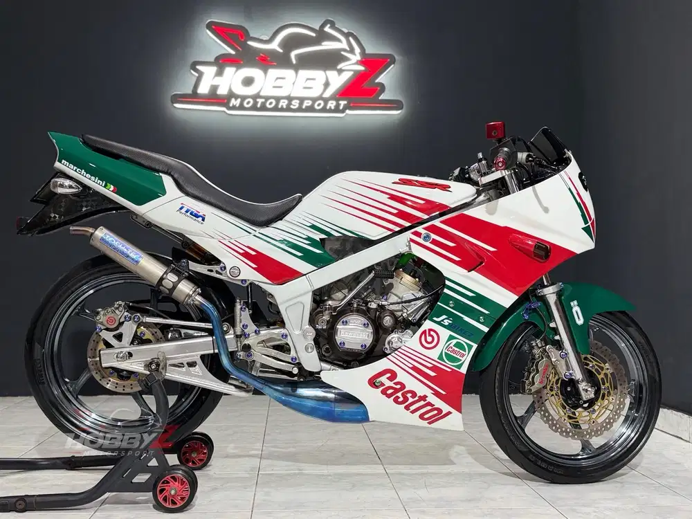 Kawasaki ninja 150 R 2011 SSR modif hedon rata kanan,istimewa