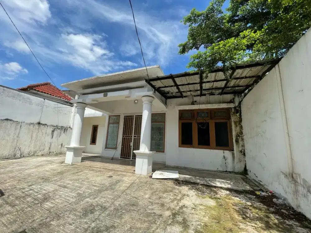 Disewakan Cepat! Rumah Cocok untuk Kantor di Haji Saidi Pasar Minggu