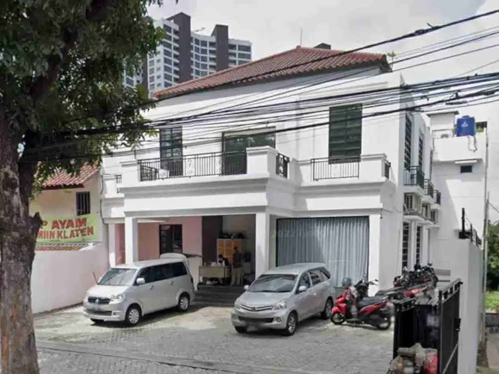 Disewakan Gedung 3 lt Raya Gandaria Kebayoran Baru