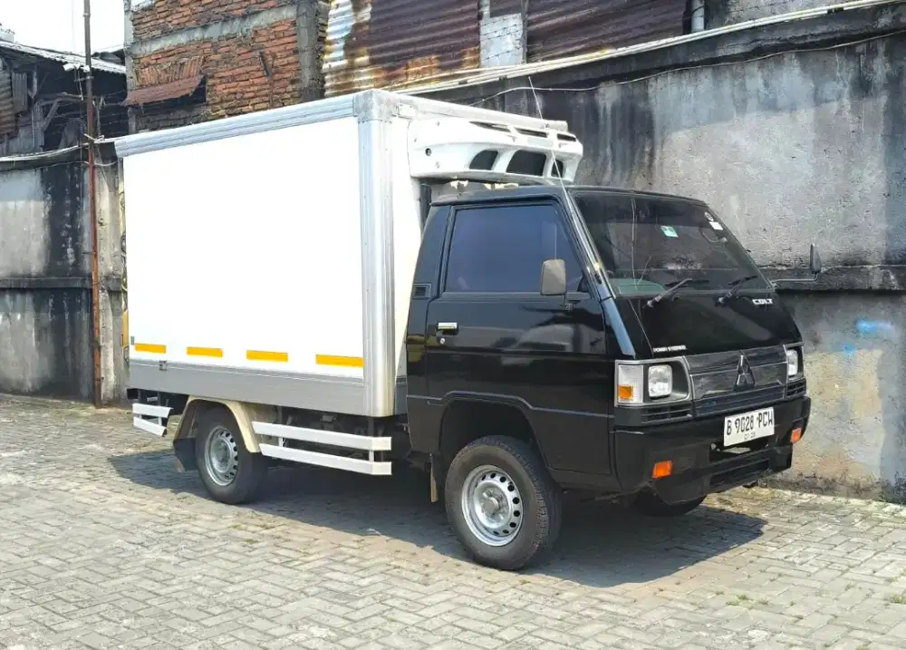 32rbKM+banBARU MURAH Mitsubishi L300 box freezer denso 2022 frozen bok