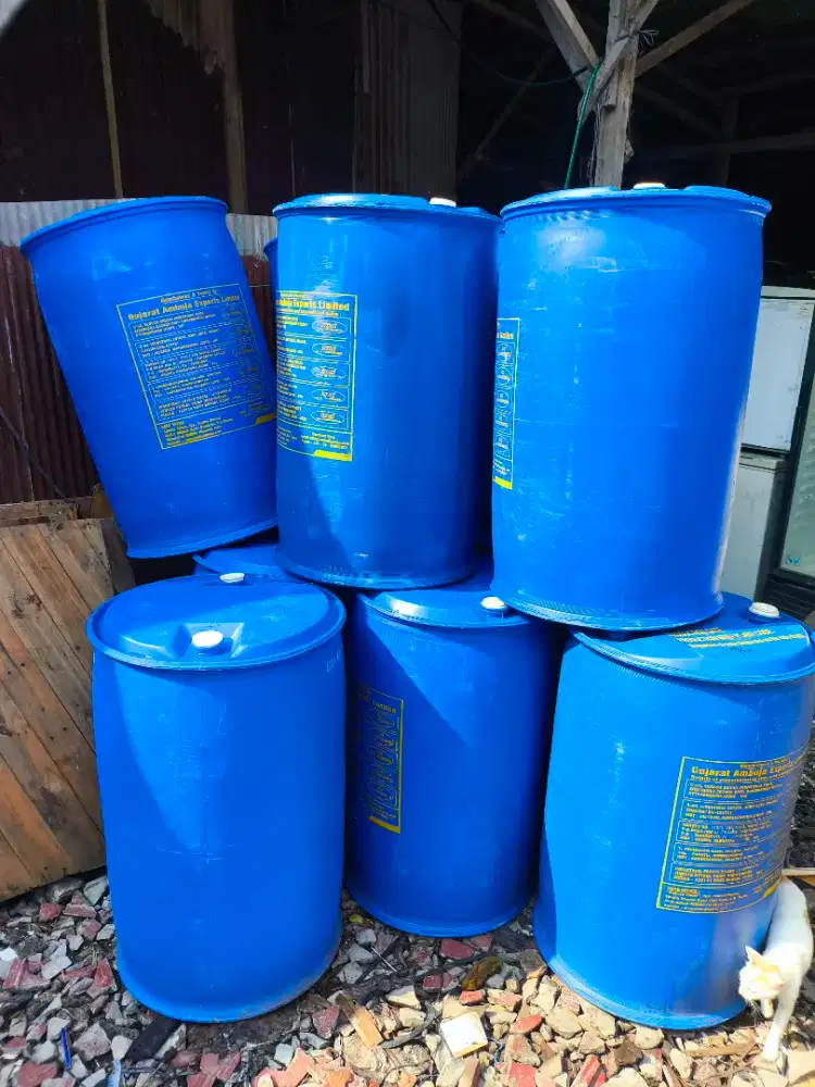 Drum biru besar 300kg bekas