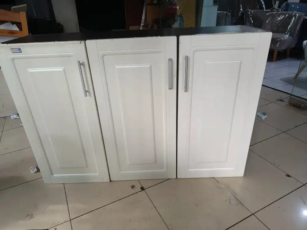 Kitchen set atas gantung Olympic 3 pintu second