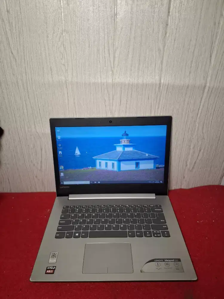 Lenovo Ideapad 320 14AST-AMD-A9 Ram4Gb Hdd320Gb Siap Pakai