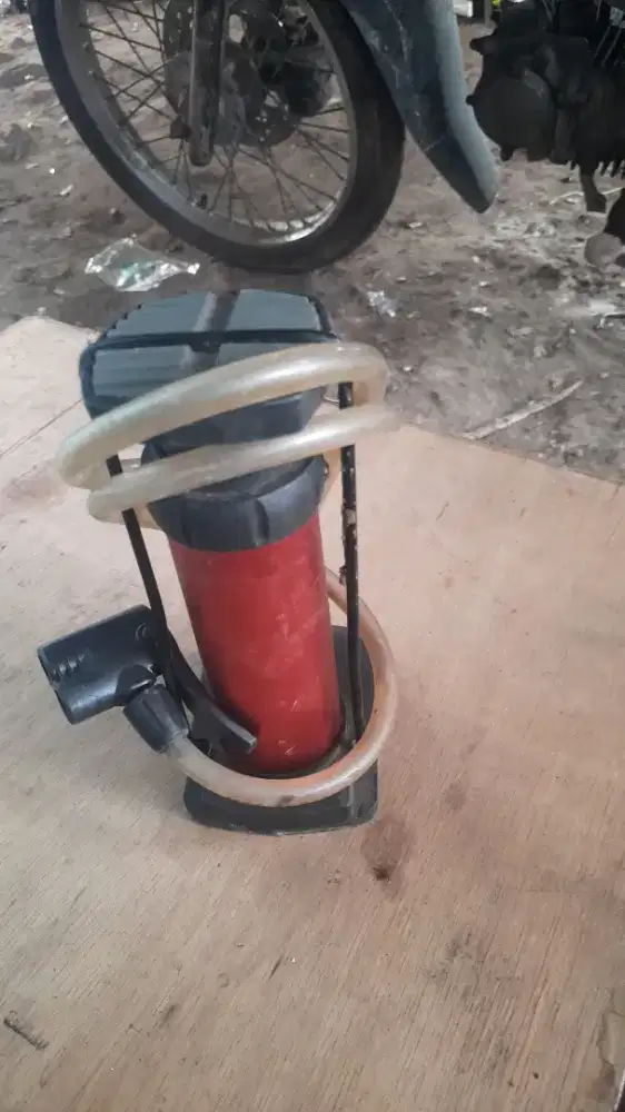 Pompa mini merek rock