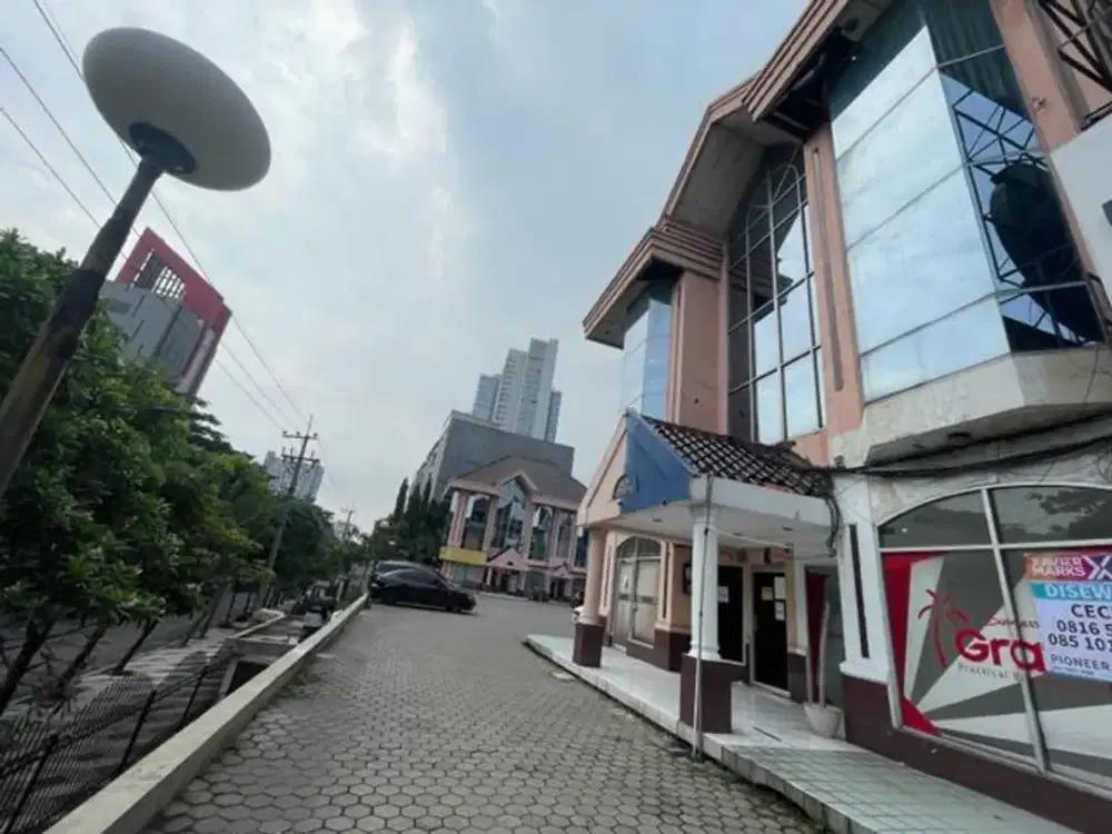 Ruko Disewakan Taman Beverly, Jl. HR. Muhammad, Surabaya