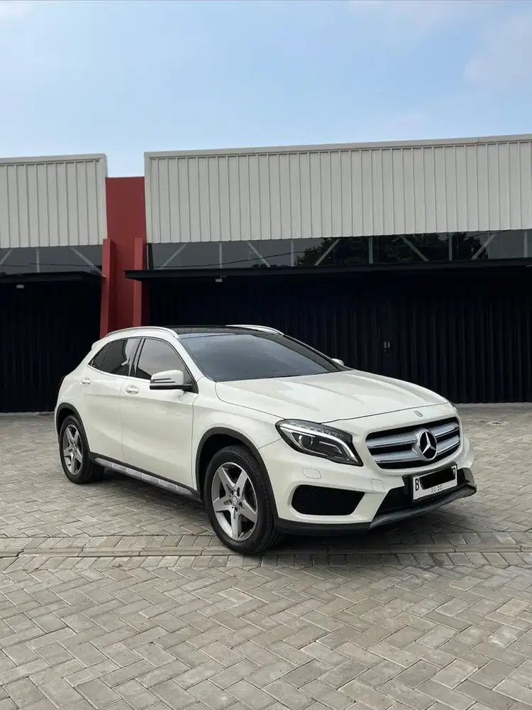 Mercedes Benz GLA200 Amg 2016