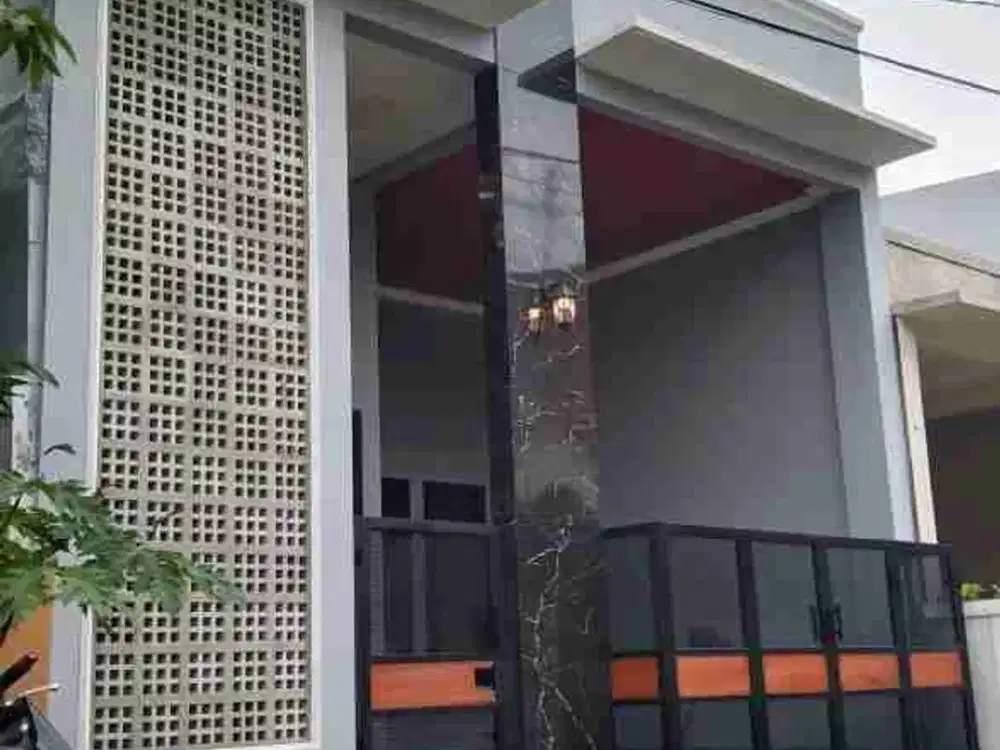 DIJUAL RUMAH SIAP HUNI  BEBAS BANJIR DI BEKASI TIMUR REGENSI