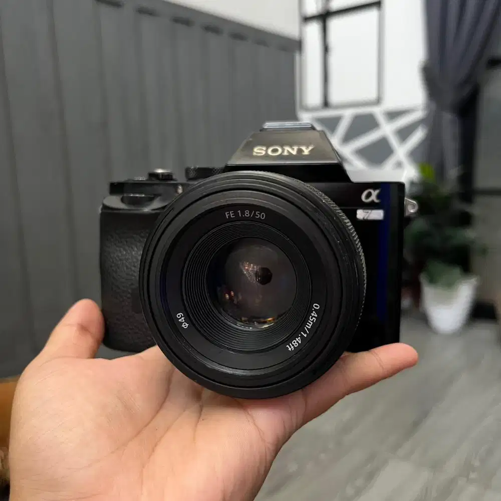 Sony a7s lensa FE 50mm f1.8 siap pakai
