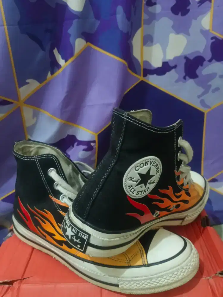 Sepatu converse chuck 70s hi/low flame