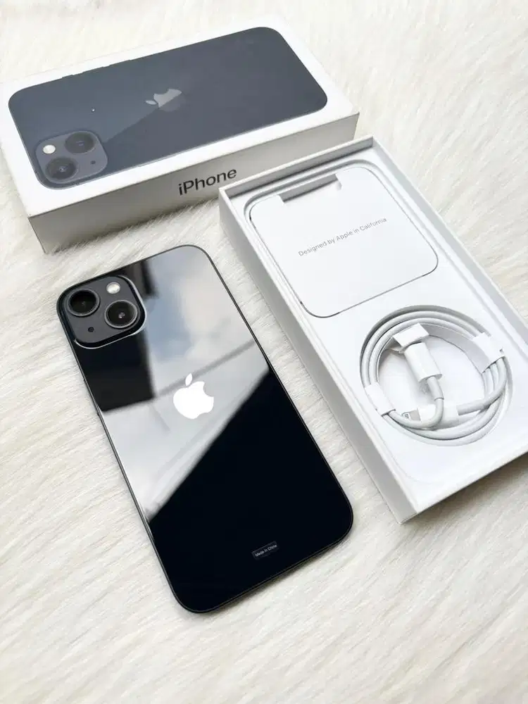 Iphone 13 128gb midnight, resmi iBox (like new)