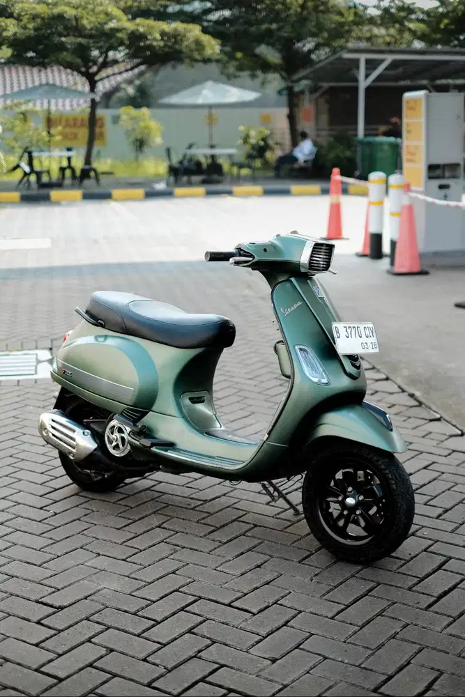 JUAL VESPA MATIC BEKAS/SECOND S 125 IGET 2018 MURAH BERGARANSI