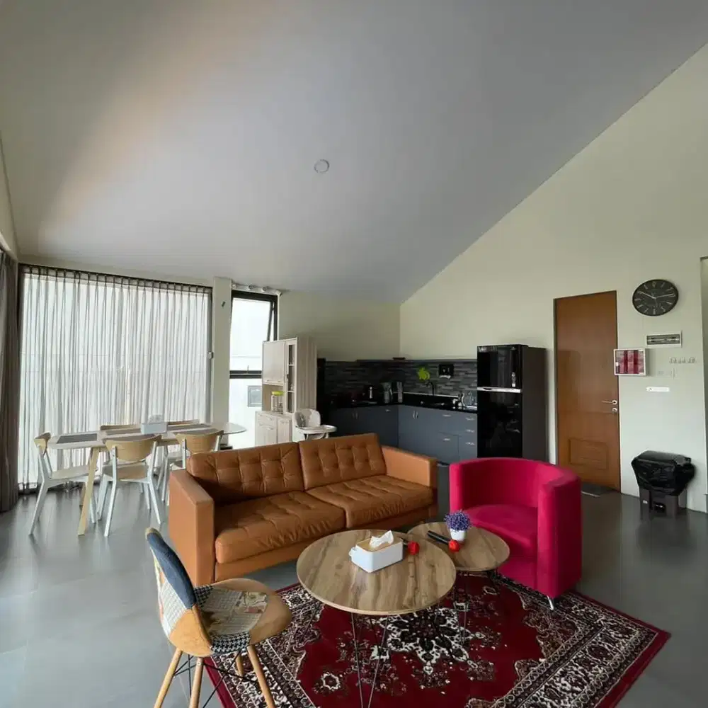 RUMAH VILLA VIEW SANGAT CANTIK PLUS KOLAM RENANG DAGO VILLAGE BANDUNG