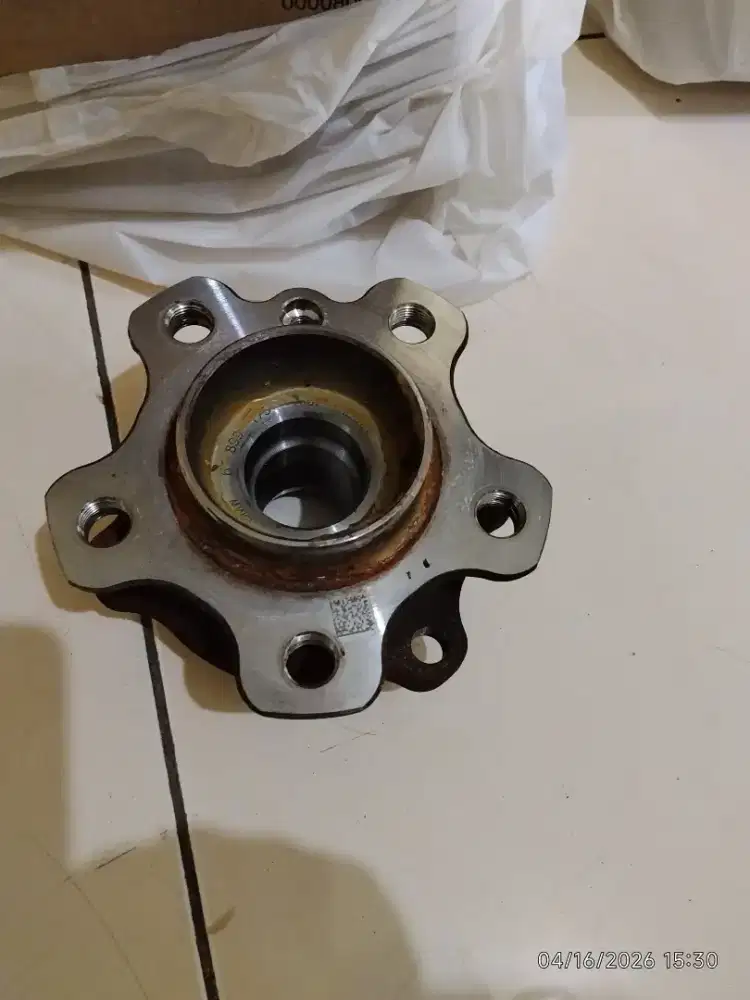 Hub Unit bearing roda belakang BMW G20