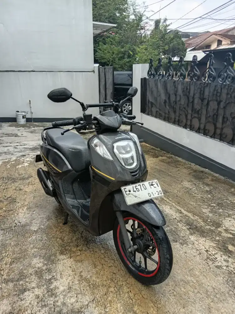 Di jual honda genio tahun 2020