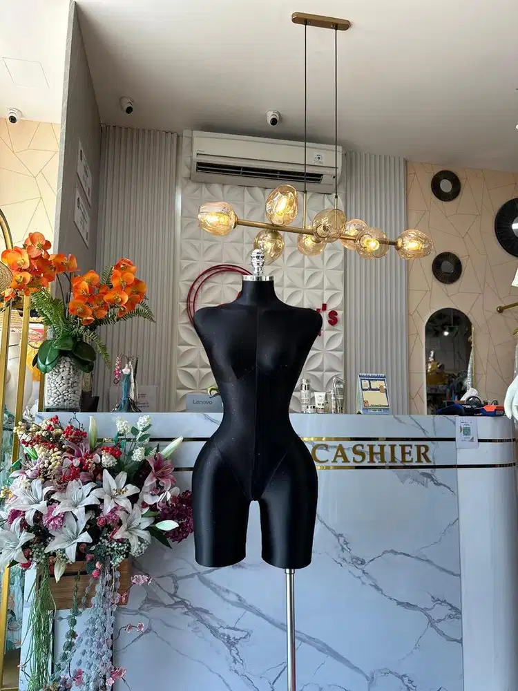 Manekin konsidi bagus