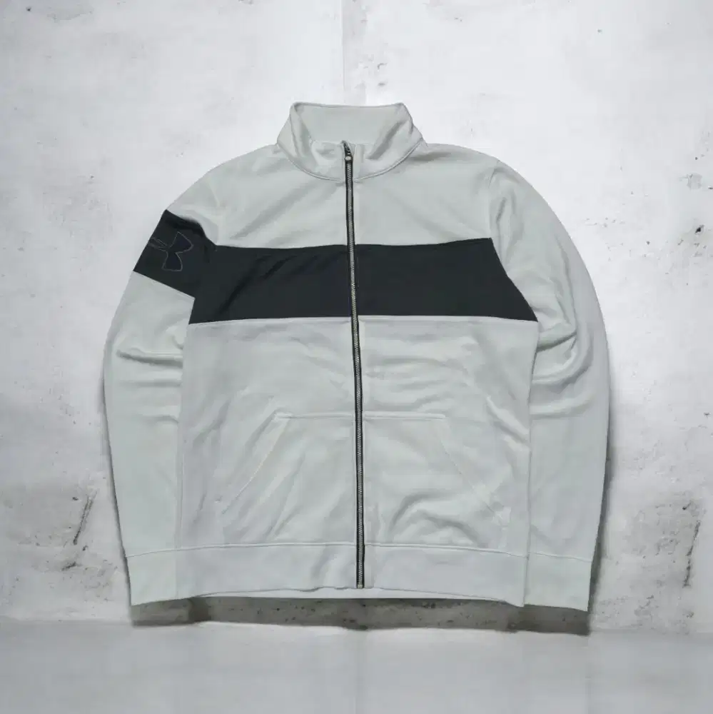 Jaket Tracktop under Armour