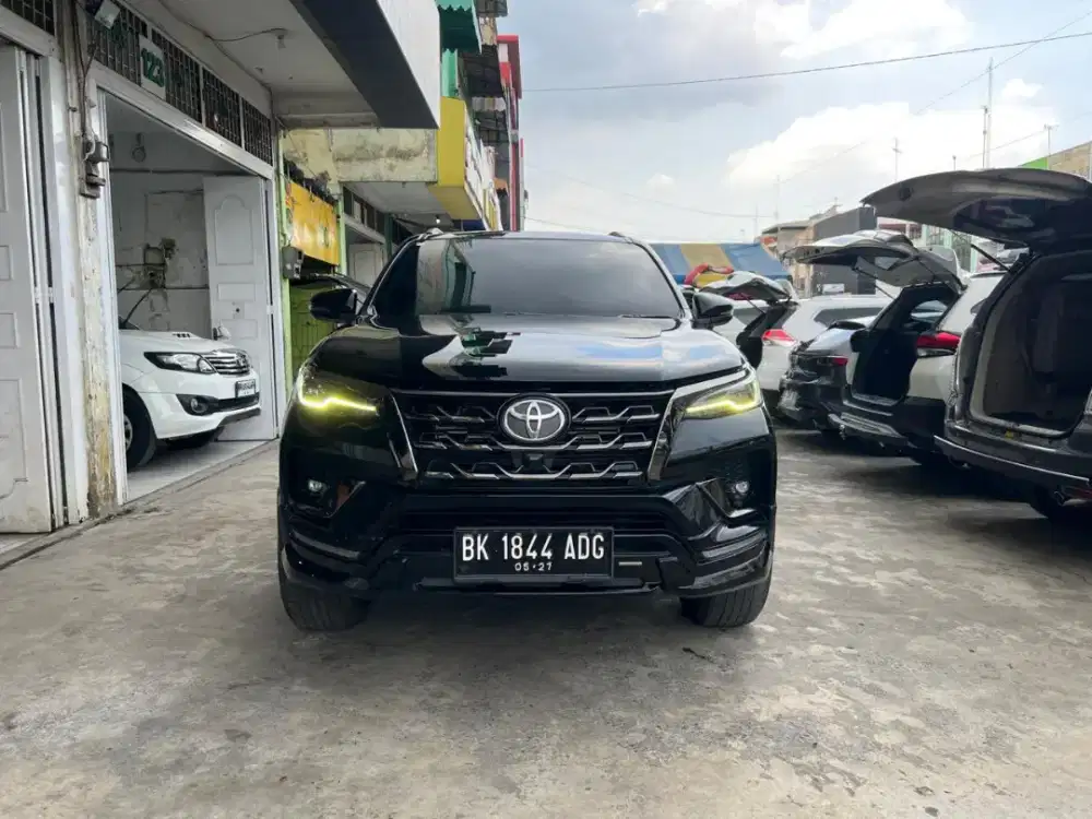 Toyota Fortuner 2.8 GR sport 2022