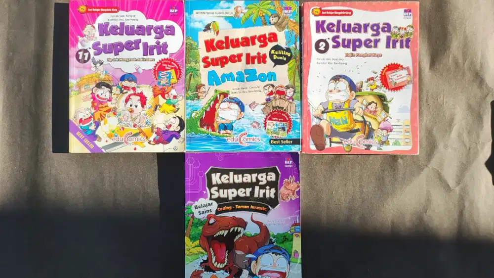 Bundle 4 Buku komik anak keluarga super irit