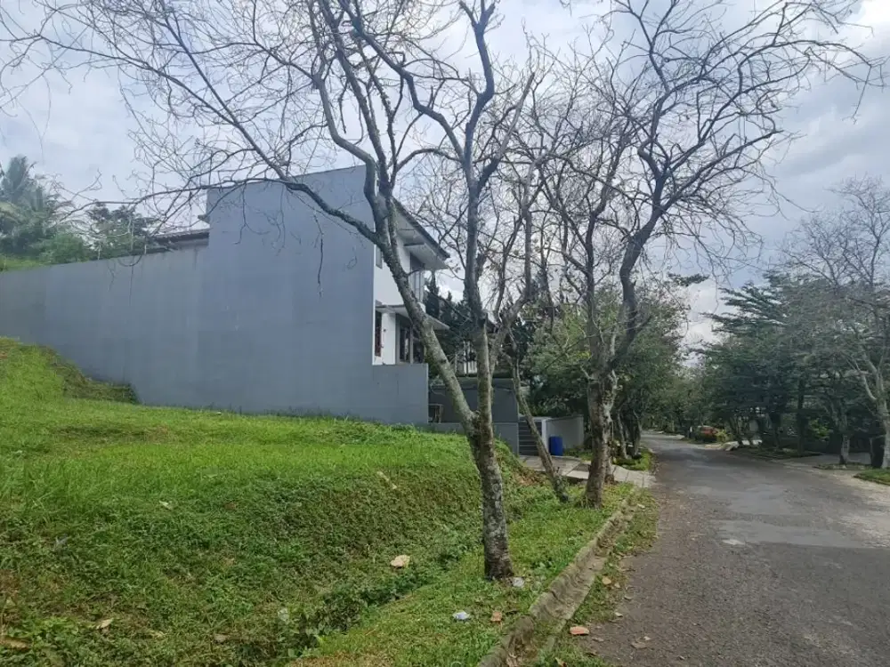 Lokasi Di Kawasan Sejuk, Kavling Siap Bangun Cocok Untuk Bangunan Di Resort Dago Pakar, Bandung