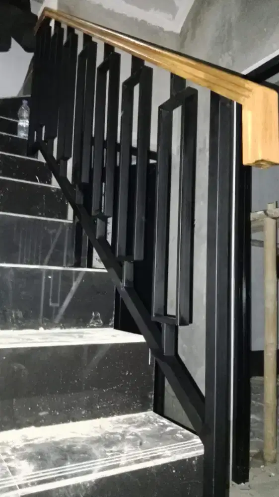 Kanopi Canopy, Tralis Pintu, Railing, Tangga, Pagar Cutting, Atap Baja