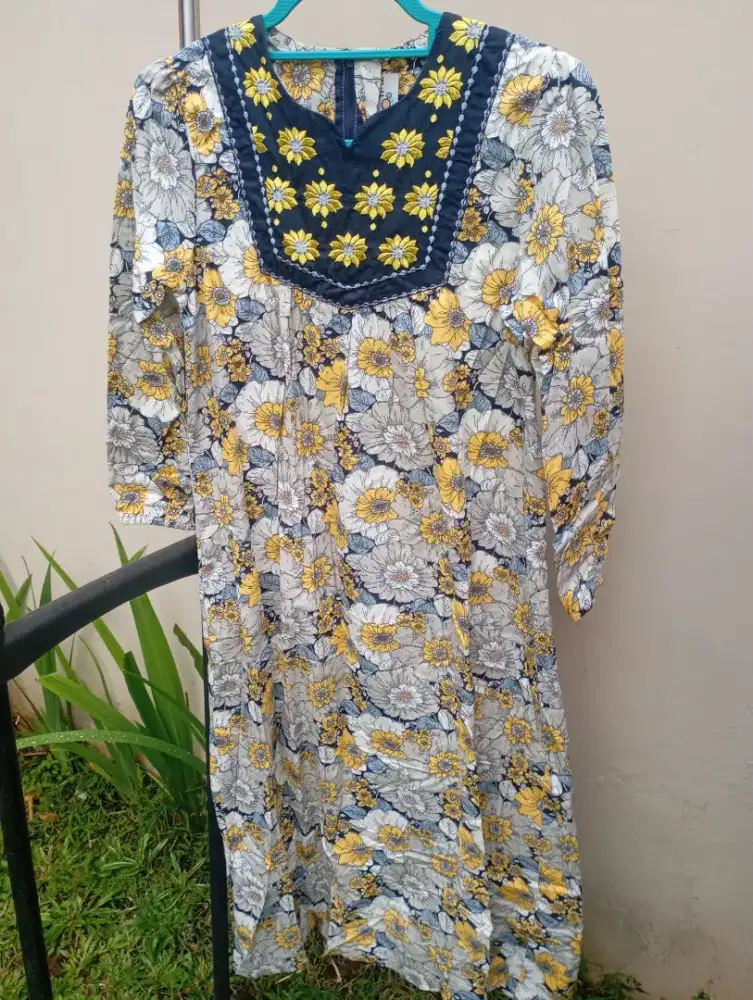 Aneka baju masih bagus