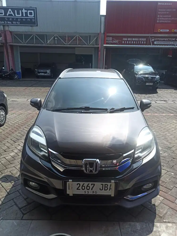 Mobilio RS CVT Tahun 2015