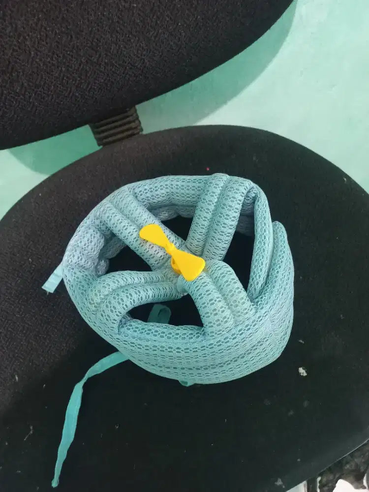 Topi pelindung bayi buat belajar jalan