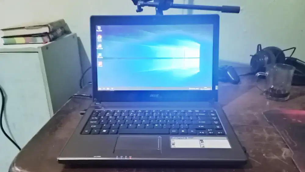 LAPTOP ACER RAM 4 GB SSD 128 GB  HDD 500 GB MULUS