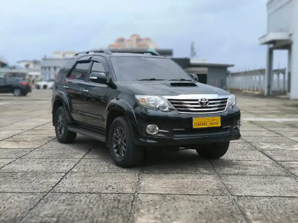 [KM 40RB] FORTUNER G VNT 2015 HITAM BUKAN TRD BERGARANSI KM ASLI 2016