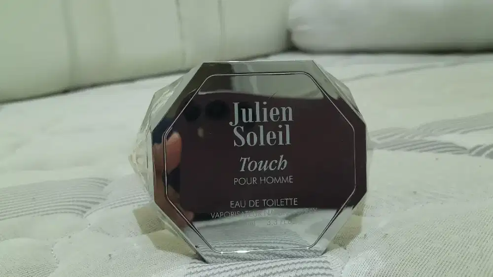 parfum pria Julian Soleil original (no box)