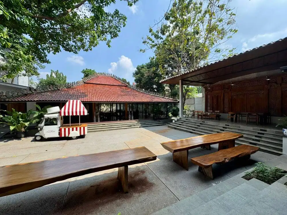 MANAGER RESTORAN DAN VENUE