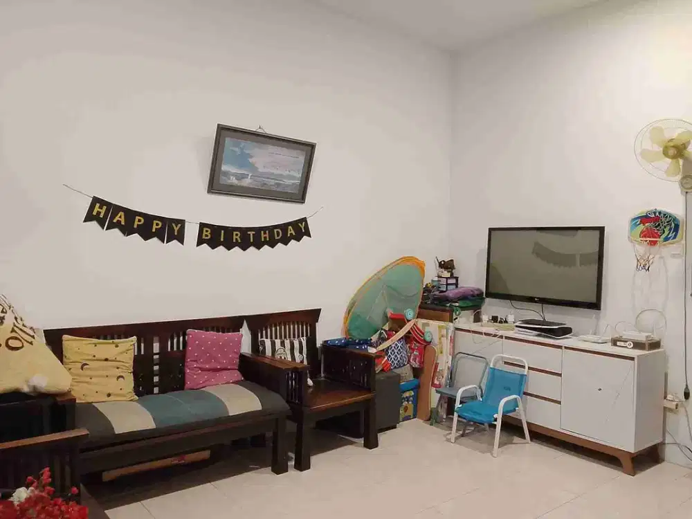 JUAL CEPAT BU !!! Serpong Green Park Tangerang Selatan Rumah 2 Lantai SHM On Hand 1,6 M Nepis