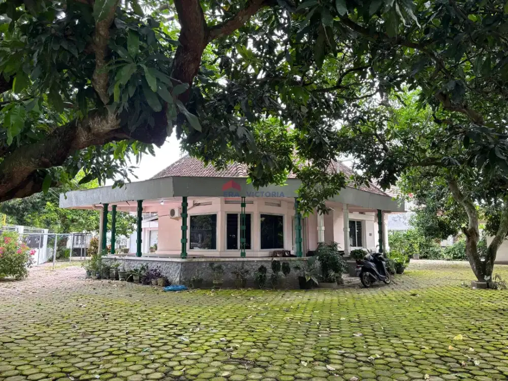 Rumah Posisi Hook di Jalan Provinsi Dekat Dengan Berbagai Fasum di Bendogerit Blitar