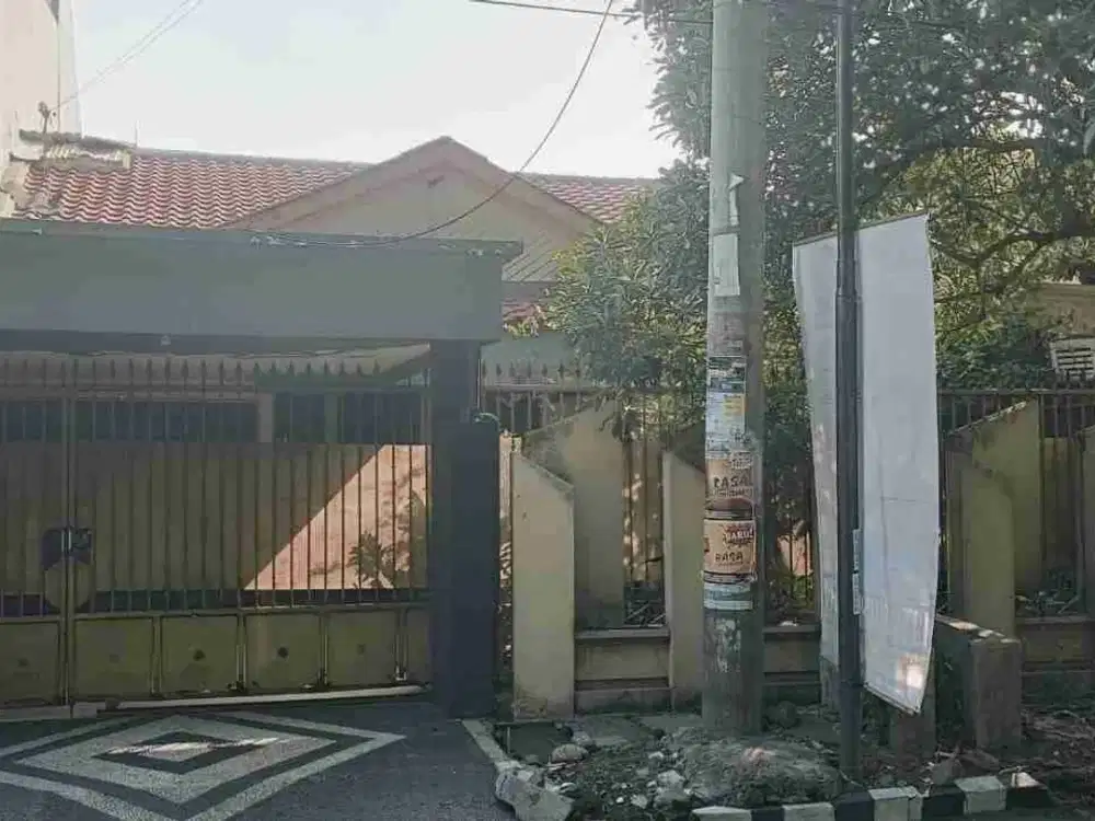 DIJUAL RUMAH NOL RAYA SUKOMANUNGGAL JALAN KEMBAR BISA UNTUK KOMERSIAL AREA