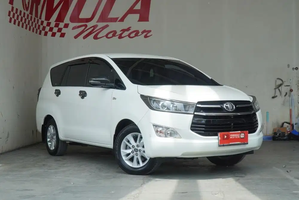 TOYOTA INNOVA V 2.0 a/t 2019 PUTIH
