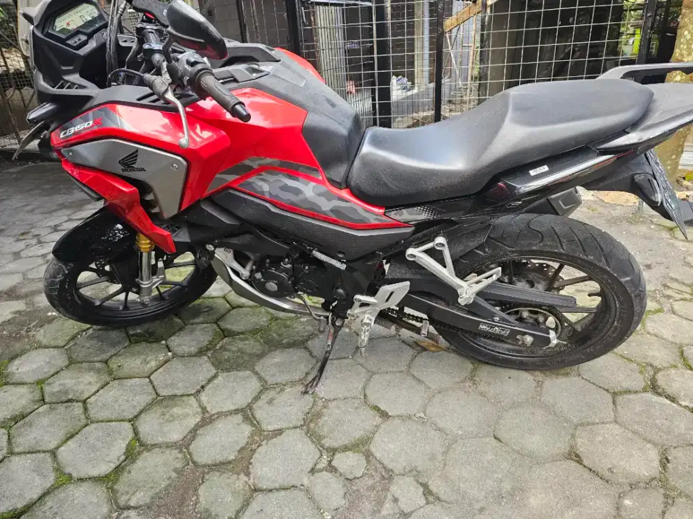 Motor honda cb150x touring