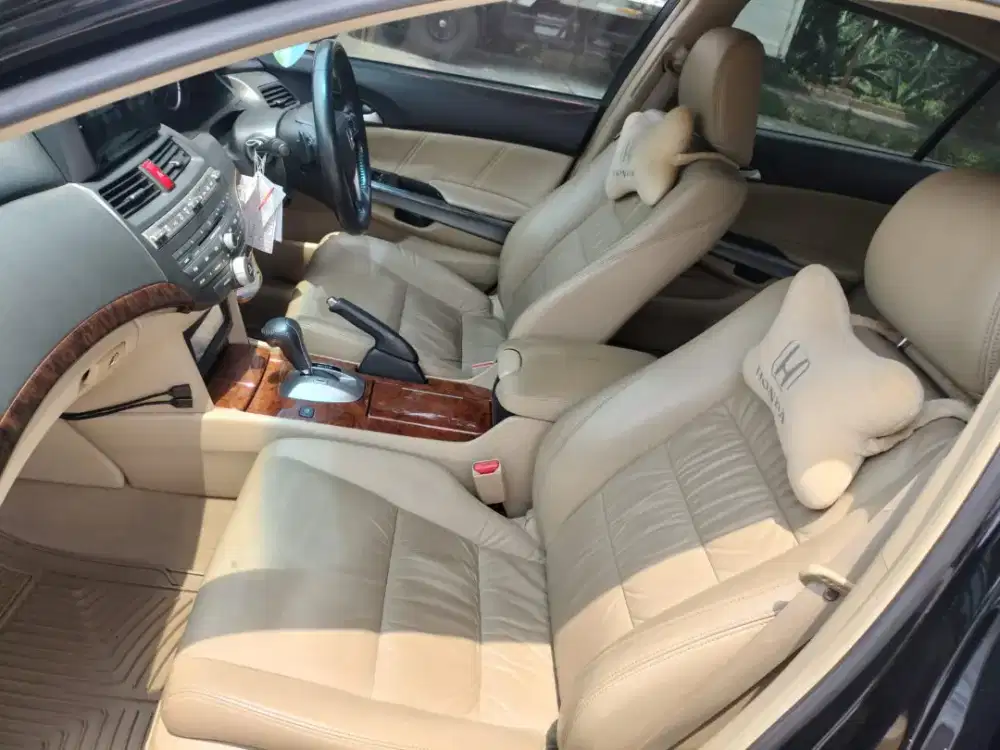 Honda Accord 2.4 Vti L is 2011